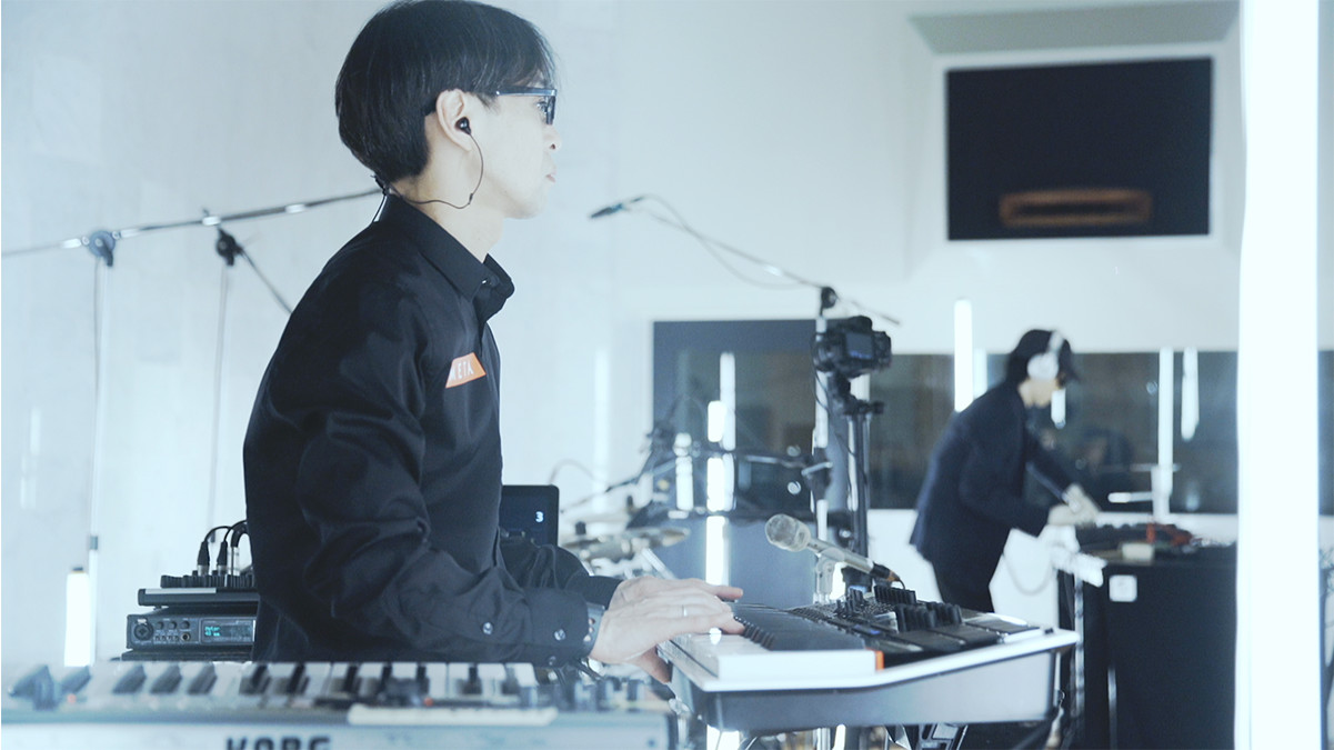 METAFIVE（高橋幸宏 × 小山田圭吾 × 砂原良徳 × TOWA TEI